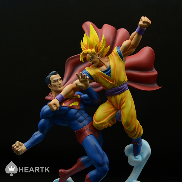 Goku VS SuperMan Statue