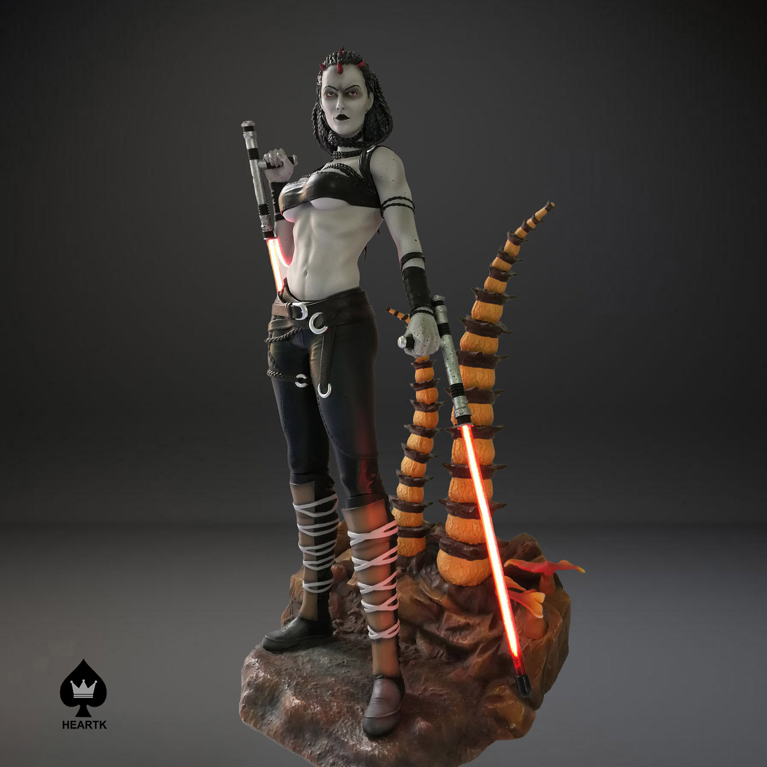Star war game statue Maris Blood